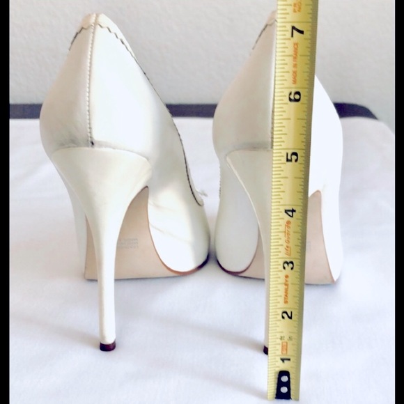 Cream Off-White High Heels Pumps w/ Open Toe, Bow: Leather, Sz. 7 - Picture 4 of 4
